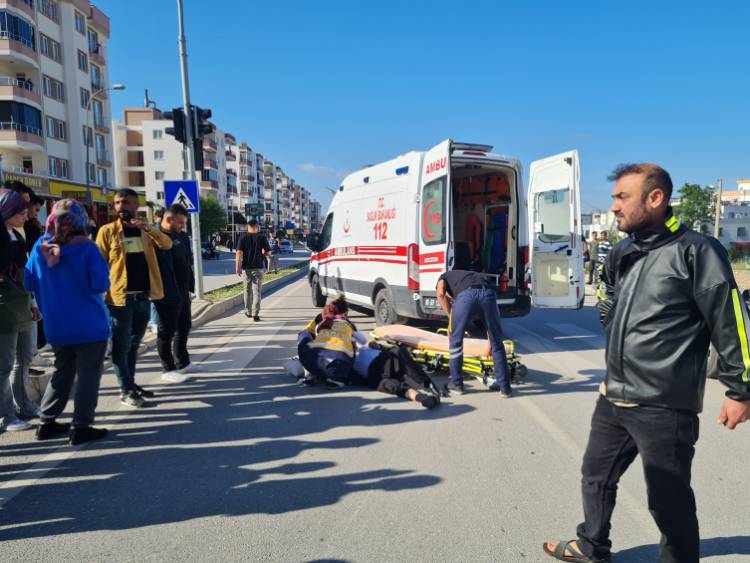 Osmaniye'de otomobille çarpışan motosikletin sürücüsü yaralandı